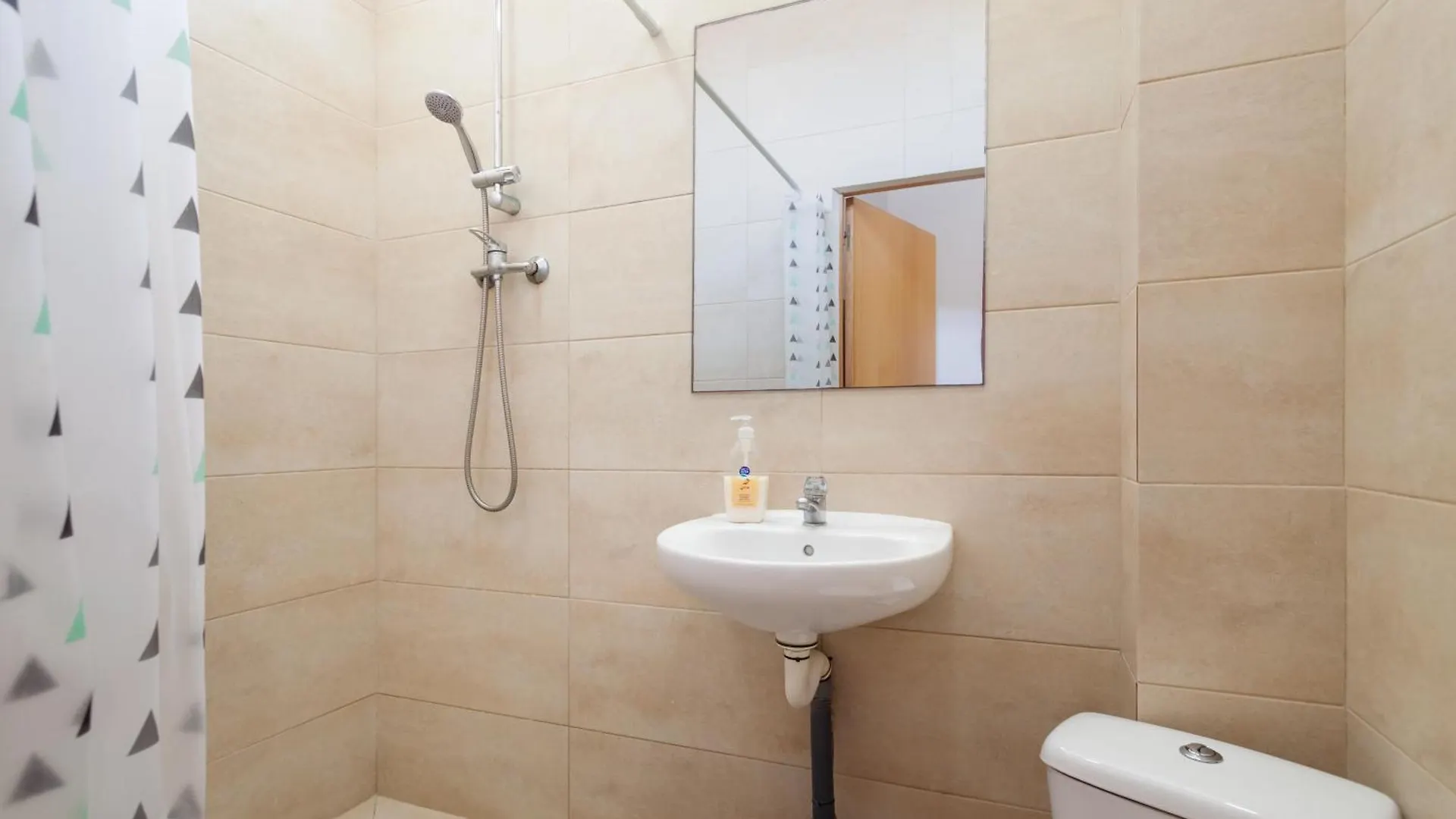 Apartamento Apl Sants Lofts Bcn Fira Camp Nou Barcelona